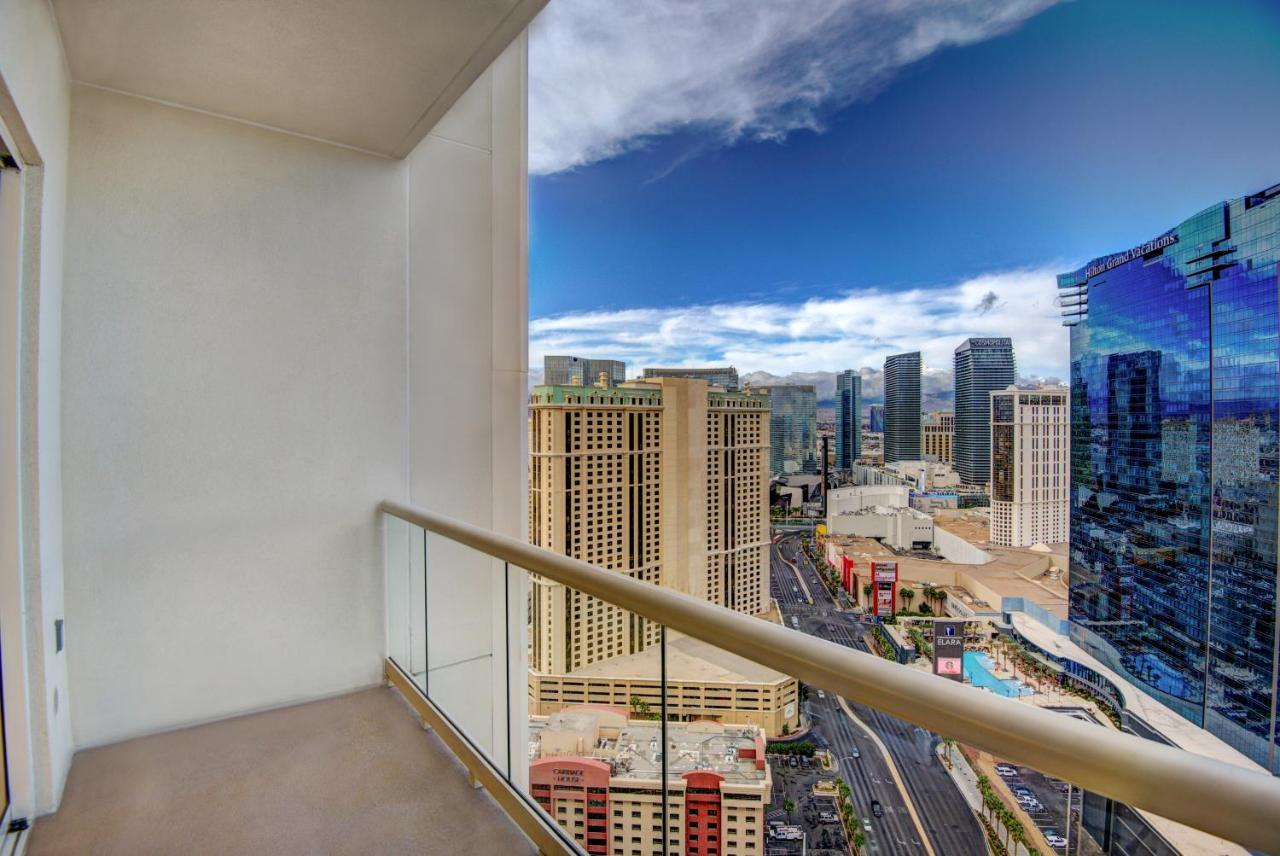 Penthouse Suite With Strip View At The Signature At Mgm Grand 拉斯维加斯 外观 照片